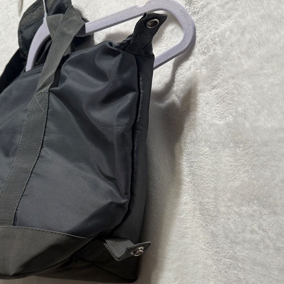 Lucky Brand Dark Grey Convertible Cooler Bag - Picture 4 of 9